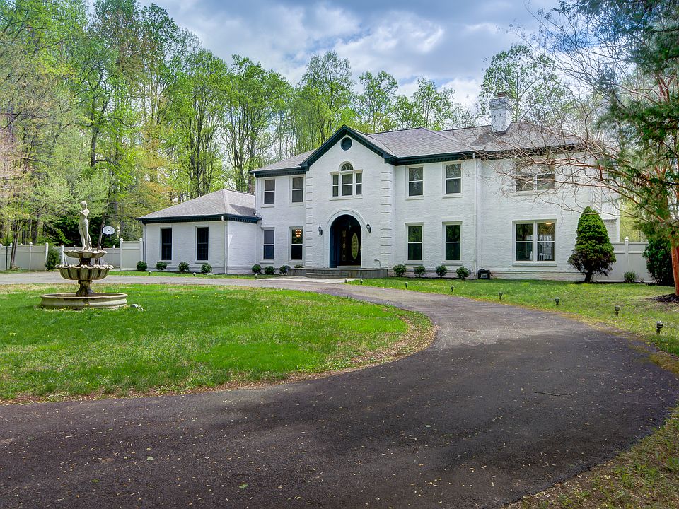 1st image of 4723 Holly Ave