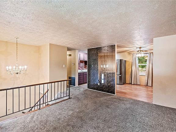 3rd image of 5238 Elmwood Dr