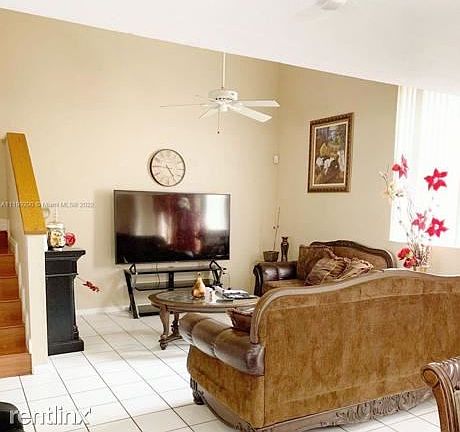 4th image of 3208R San Remo Cir