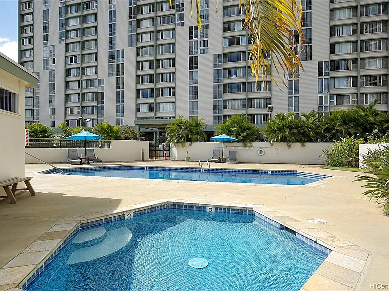 5210 Likini St #504 — Photo 12