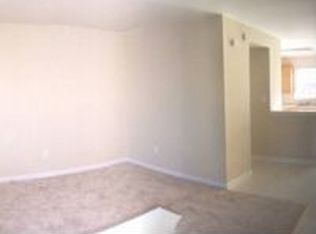 41 Menlena Cir, Hanover, PA 17331