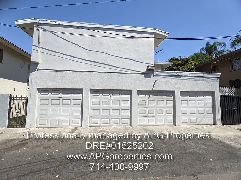 1834 W Gramercy Ave #A — Photo 17
