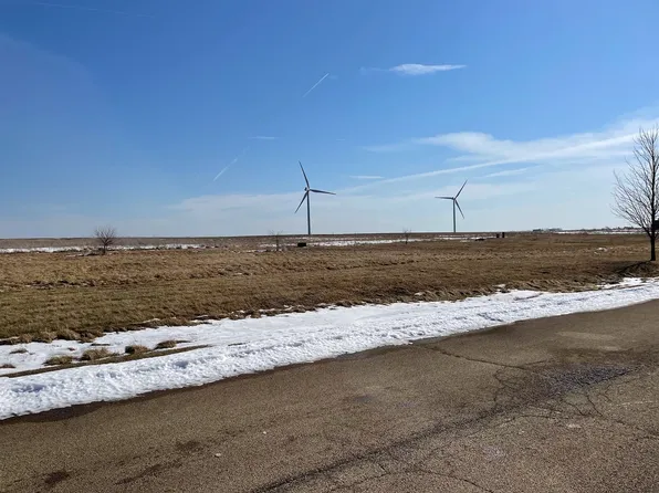 157 Sun St, Cabery, IL 60919