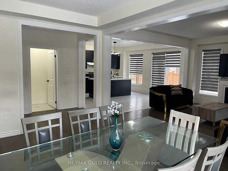 537 Veterans Dr — Photo 38