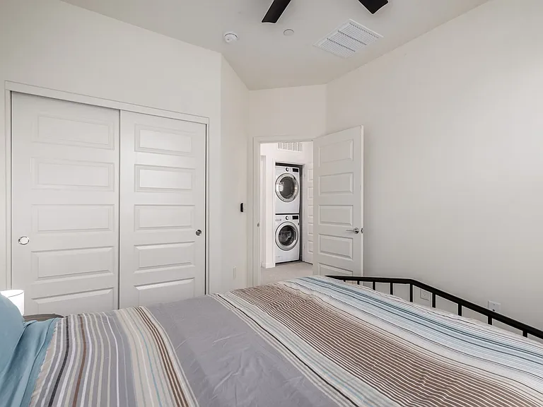 2720 S Decatur Dr #102 — Photo 23