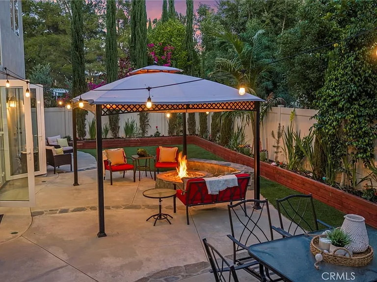 6 Coffeeberry Ct — Photo 25