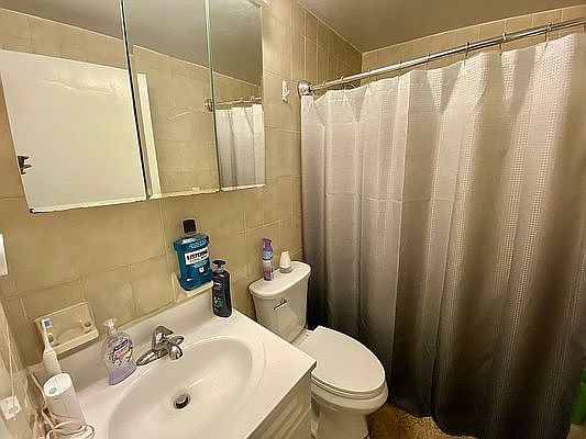 5th image of 121 E 12th St APT 7F
