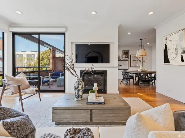 640 Davis St Unit 8, San Francisco, CA 94111