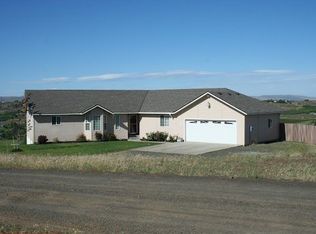 12876 Summitview Rd, Yakima, WA 98908