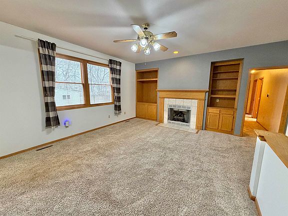 4th image of 3833 Pepper Dr