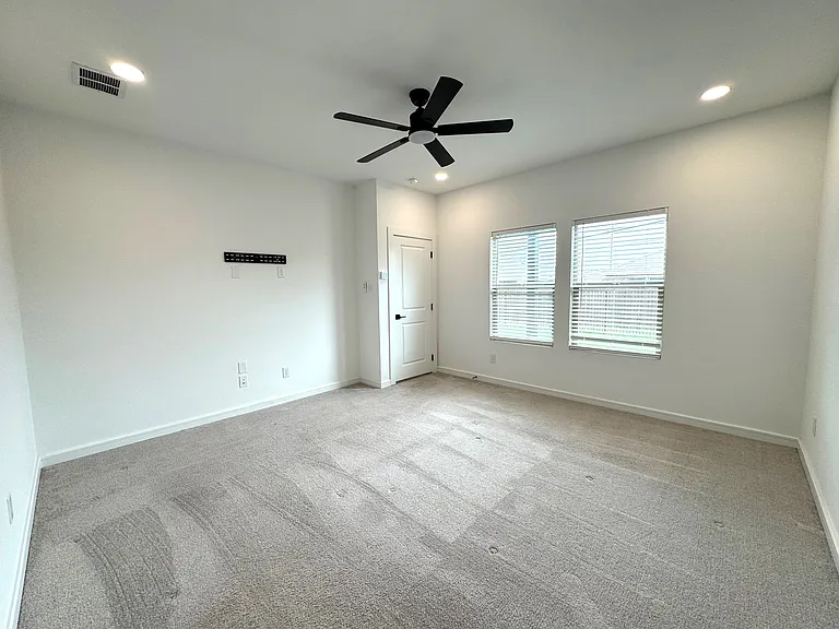 2518 Tahoe Dr — Photo 19