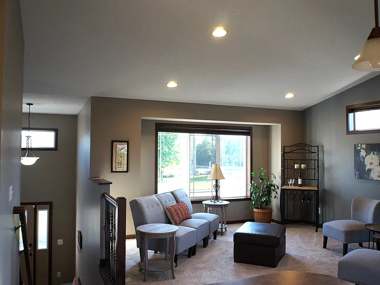 1115 161st Ln NW — Photo 9