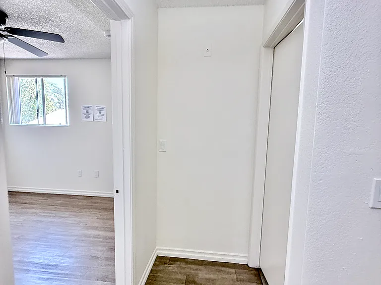 6714 Troost Ave #K — Photo 6