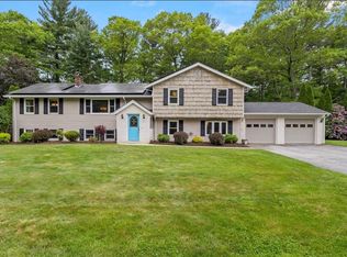 19 Bruce Dr, North Smithfield, RI 02896