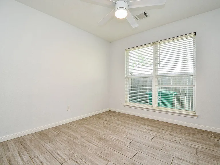 6747 England St #A — Photo 17