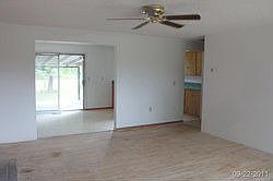 5th image of 1133 9th St SW
