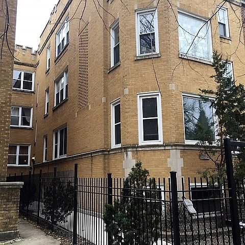 1st image of 2219 W Highland Ave APT 3S