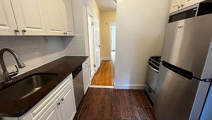1st image of 238 E 89th St APT 3C