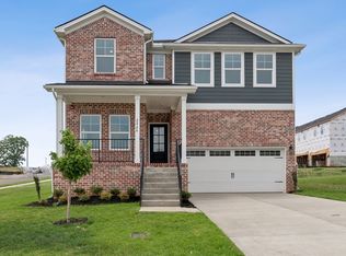 2944 Sharpstone Dr, Columbia, TN 38401