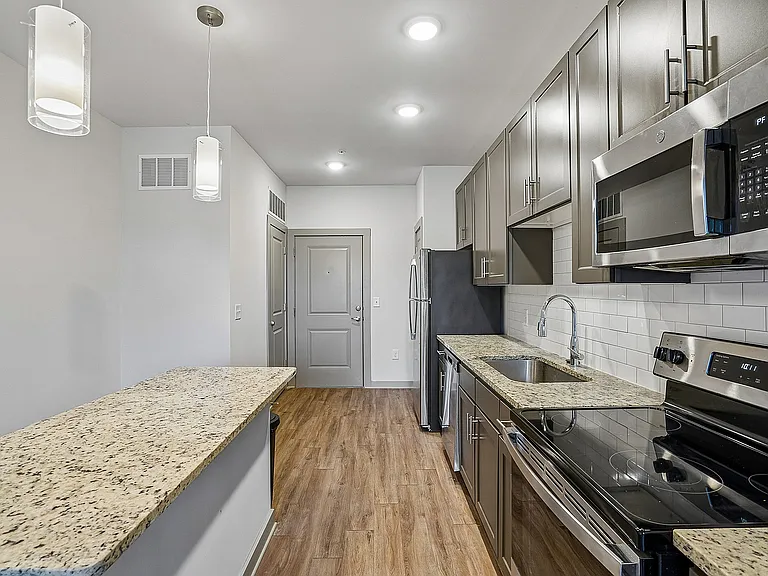Ashley - Kitchen