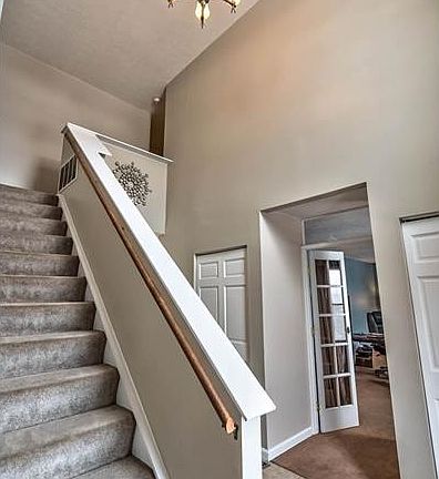 2nd image of 157 Woodbine Dr