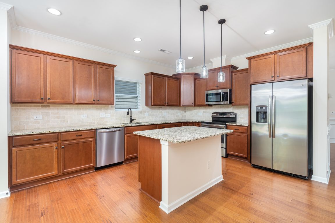 next background image