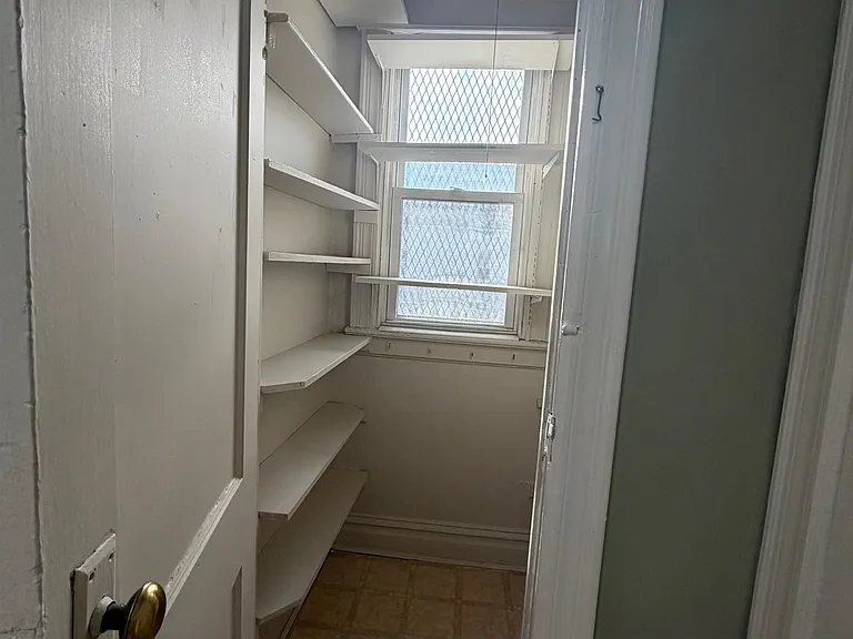 141 67th St #1 — Photo 12