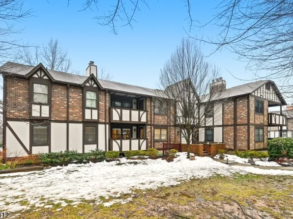 2H Heritage Dr BLDG 2 #H, Chatham Twp., NJ 07928