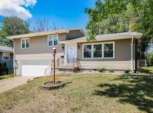 236 Dover Dr, Decatur, IL 62521