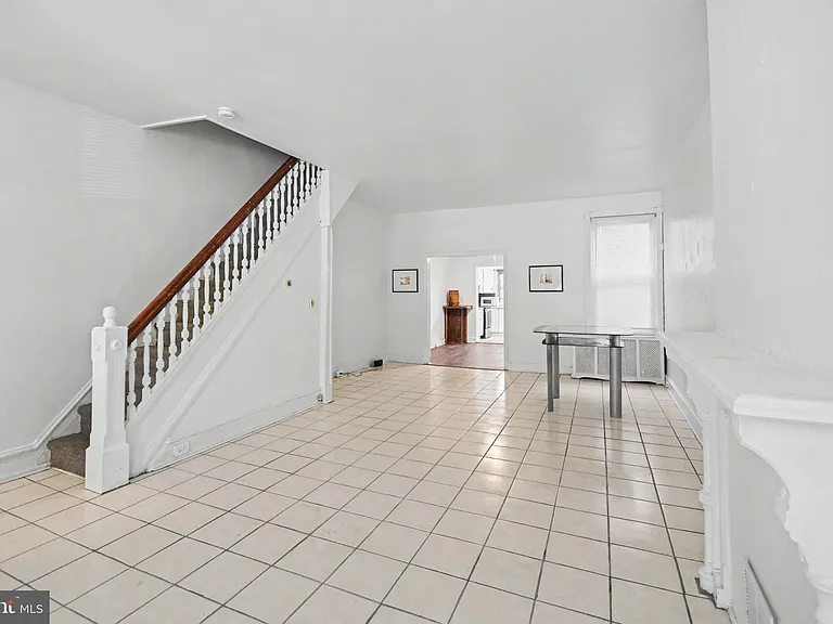 1921 W Allegheny Ave — Photo 9