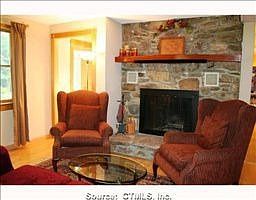 4th image of 56 Hillcrest Dr