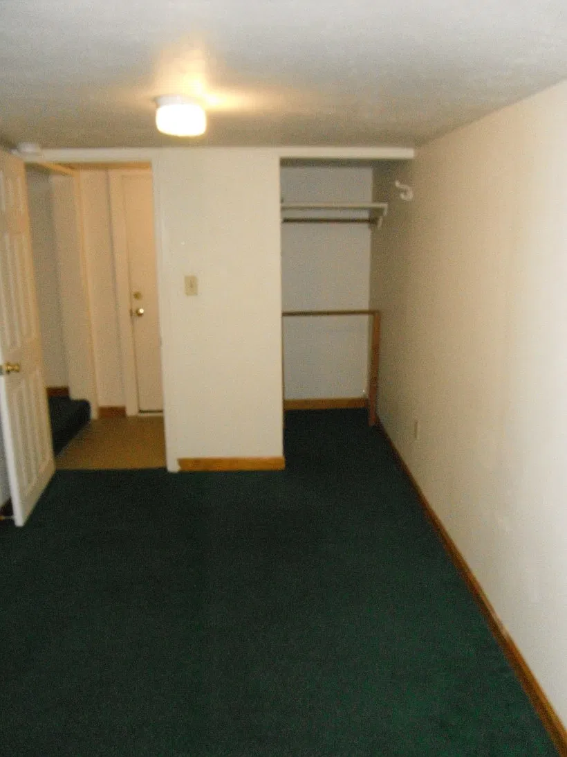 3 bed, 1500 sqft, $2,500 — Photo 4