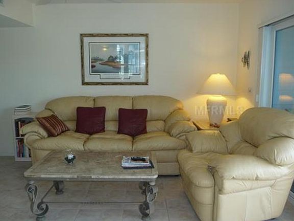 3rd image of 7458 Palm Island Dr Building 32