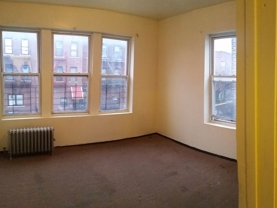 1st image of 482 Montgomery St APT 2F