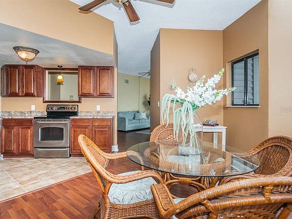 5th image of 557 Pinellas Bayway S APT 112