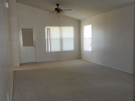 5th image of 1603 Quarry Dr