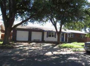 904 NW 12th Pl, Andrews, TX 79714