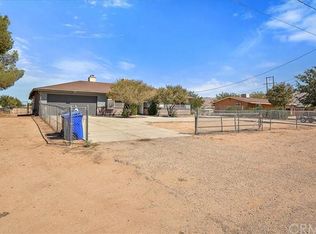 11057 Mohawk Rd, Apple Valley, CA 92308