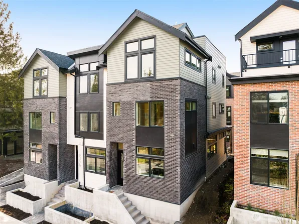 8327 B 12th Avenue NW, Seattle, WA 98117