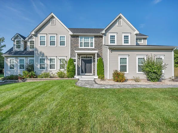 1 Bucks Xing, Cromwell, CT 06416