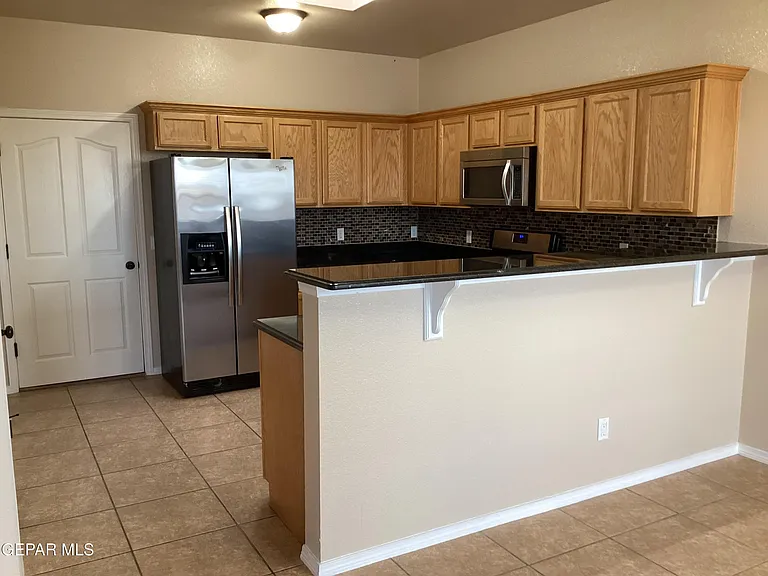 5925 Speyside Dr — Photo 6