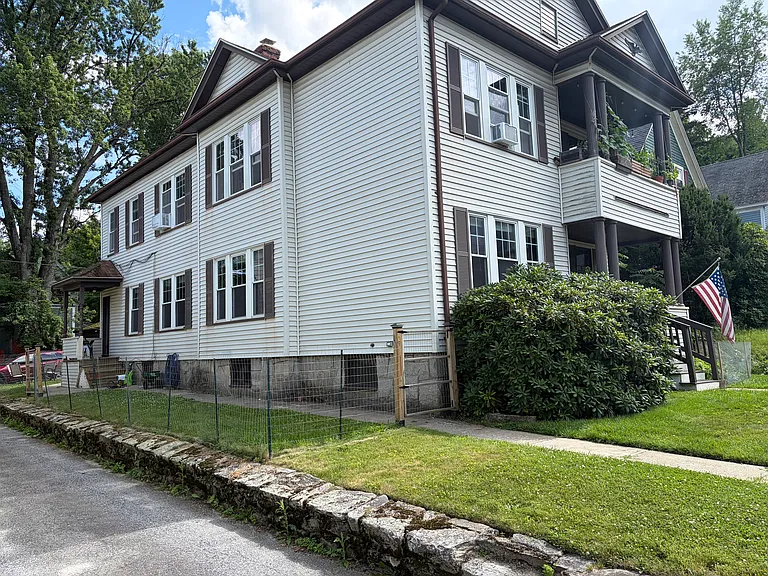 3 Lisbon St #1 — Photo 1