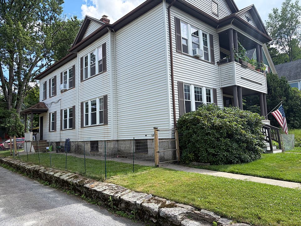 1st image of 3 Lisbon St #1