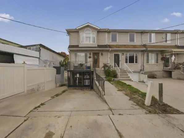 1372 East 66th Street image 11 of 15