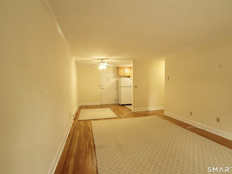 637 Cove Rd #A8 — Photo 4