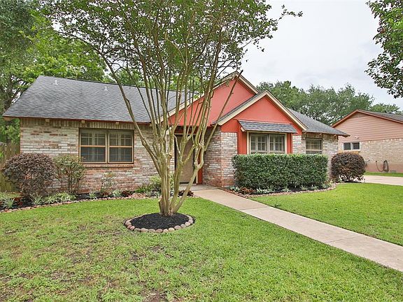 2nd image of 15618 Jersey Dr