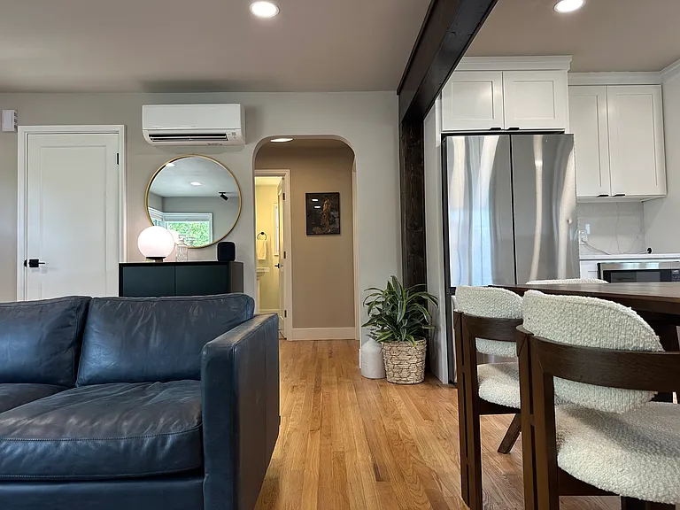 5403 Beacon Ave S — Photo 6
