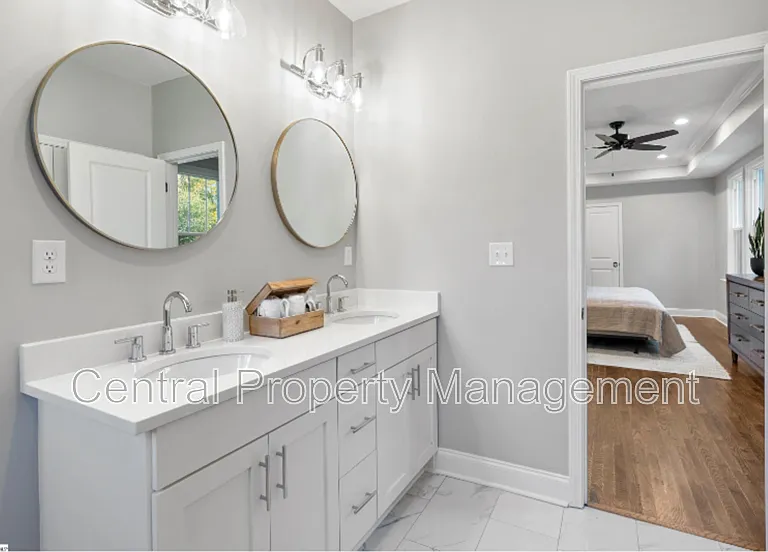 101 Sunset Dr — Photo 15