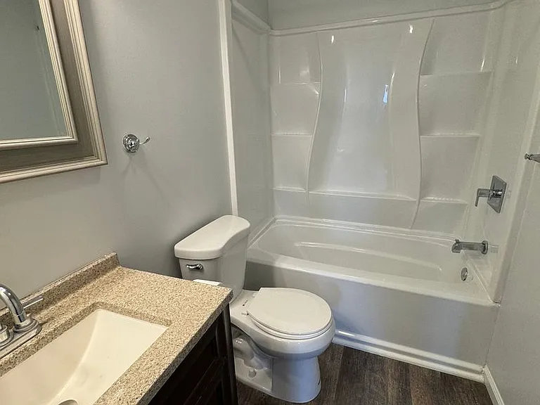 103 Main St — Photo 9