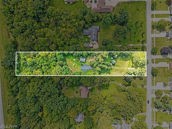 2nd image of 18229 Howe Rd